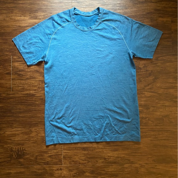 lululemon athletica Other - Lululemon Short Sleeve